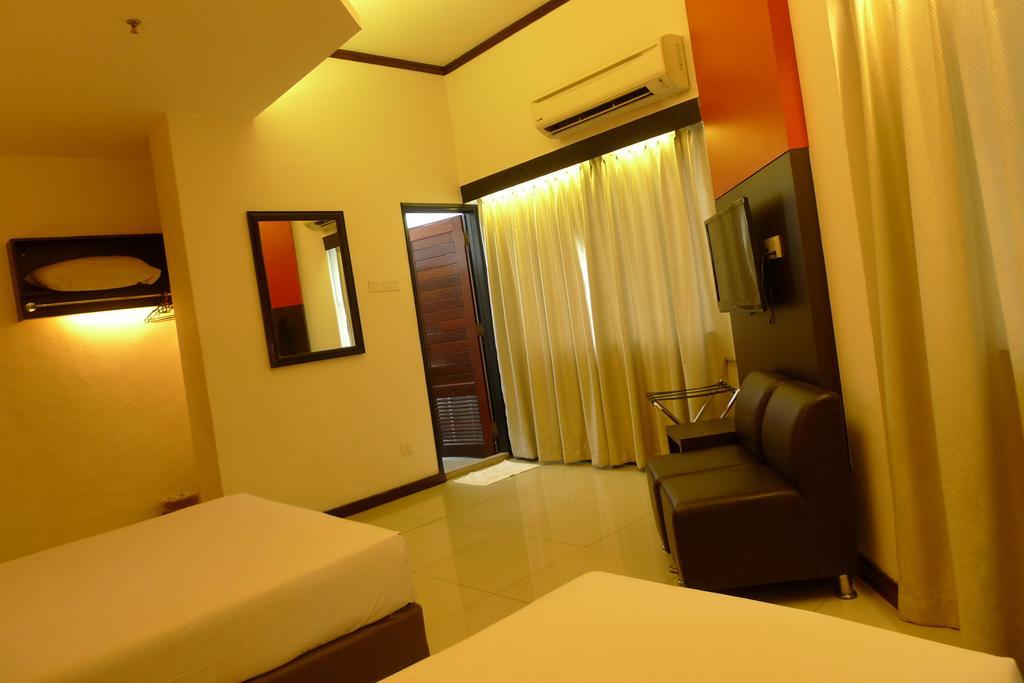 Meldrum Hotel Johor Bahru Zimmer foto